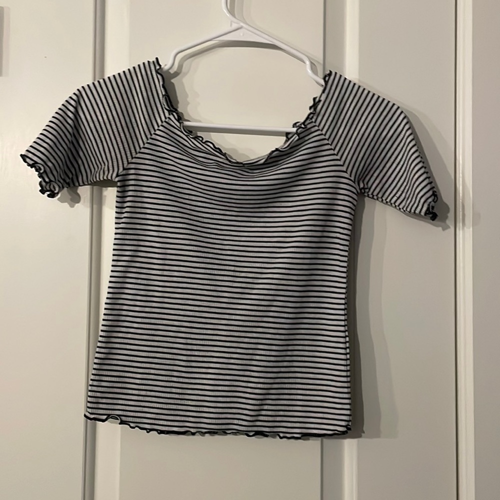 Girl's Caution To The Wind Blouse size Medium